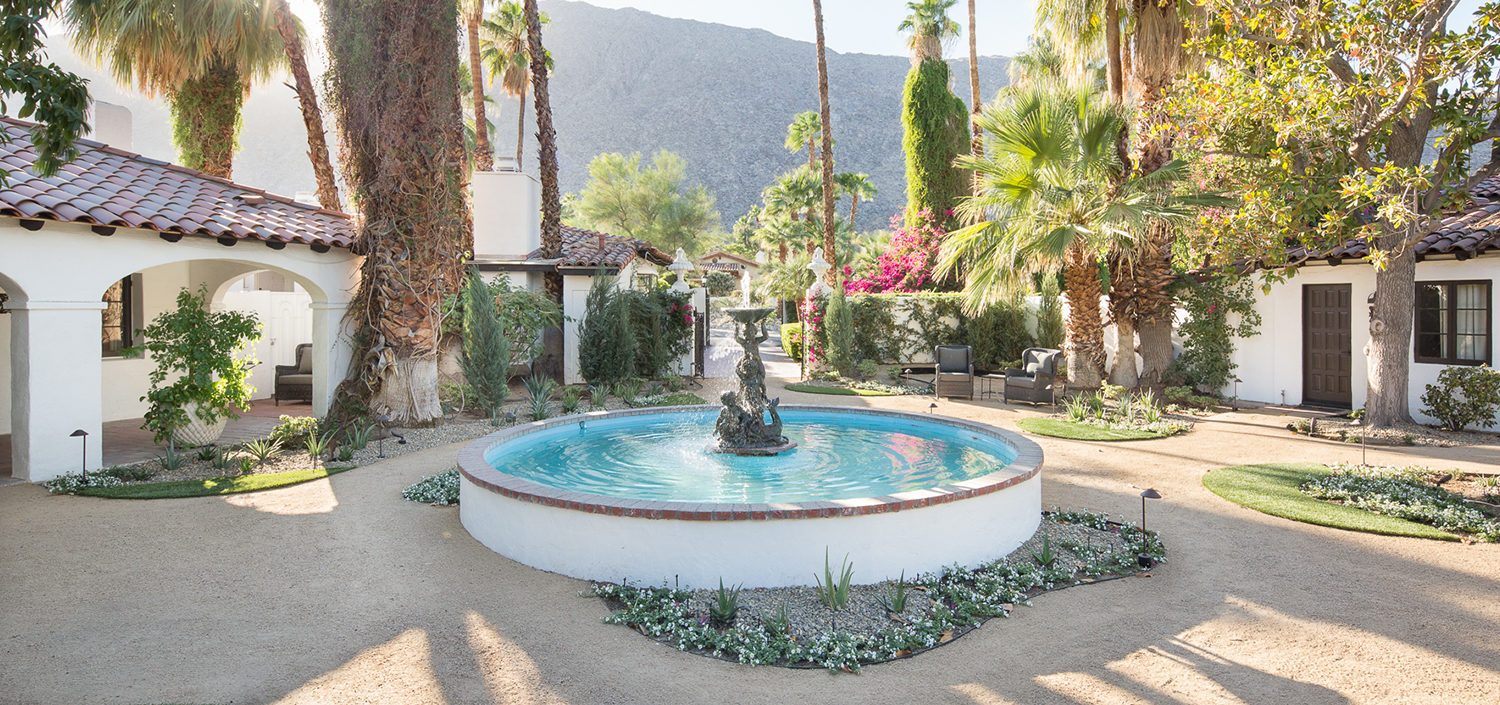 A fountain in front of Ingleside Inn in Palm Springs, California