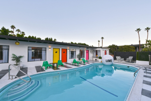 Art Hotel: Palm Springs