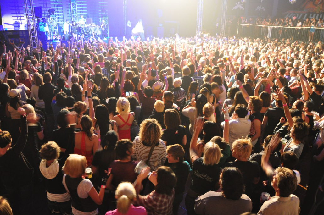 Hundreds of women in the audience at a concert at The Dinah in Palm Springs